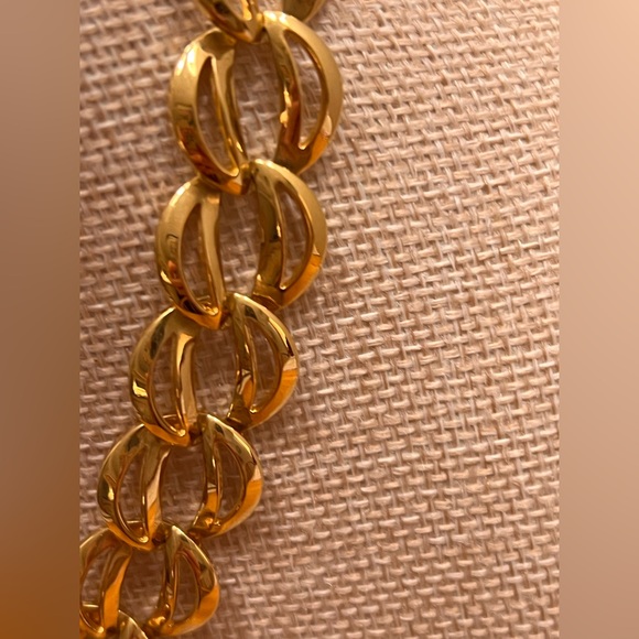 Napier Gold-Tone Chain Necklace signed modern chain link classic - Picture 2 of 5